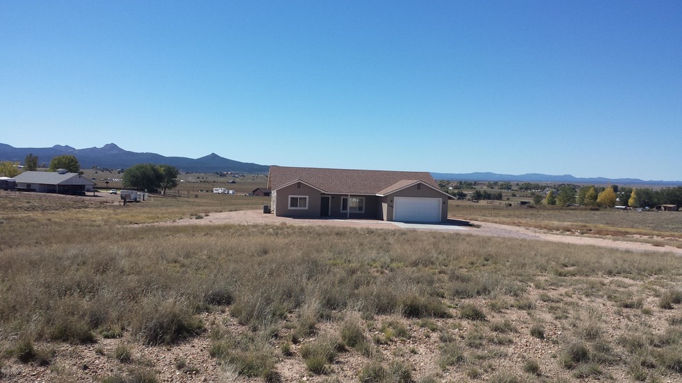 3185 W Siesta View St, Paulden, AZ 86334 - photo 1