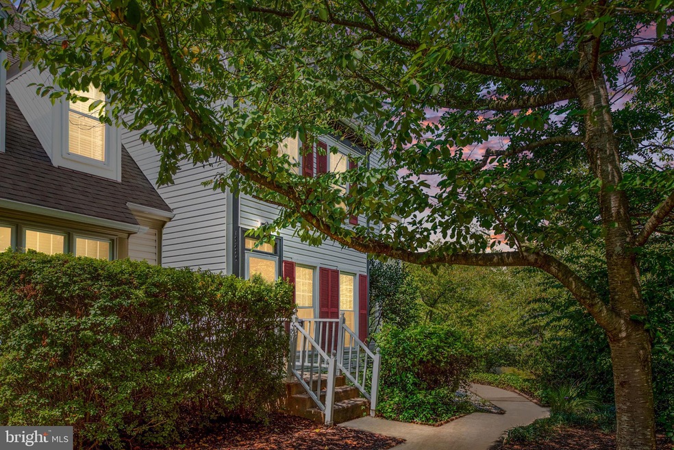 12829 Mill Brook Ct, Woodbridge, VA 22192 - photo 1