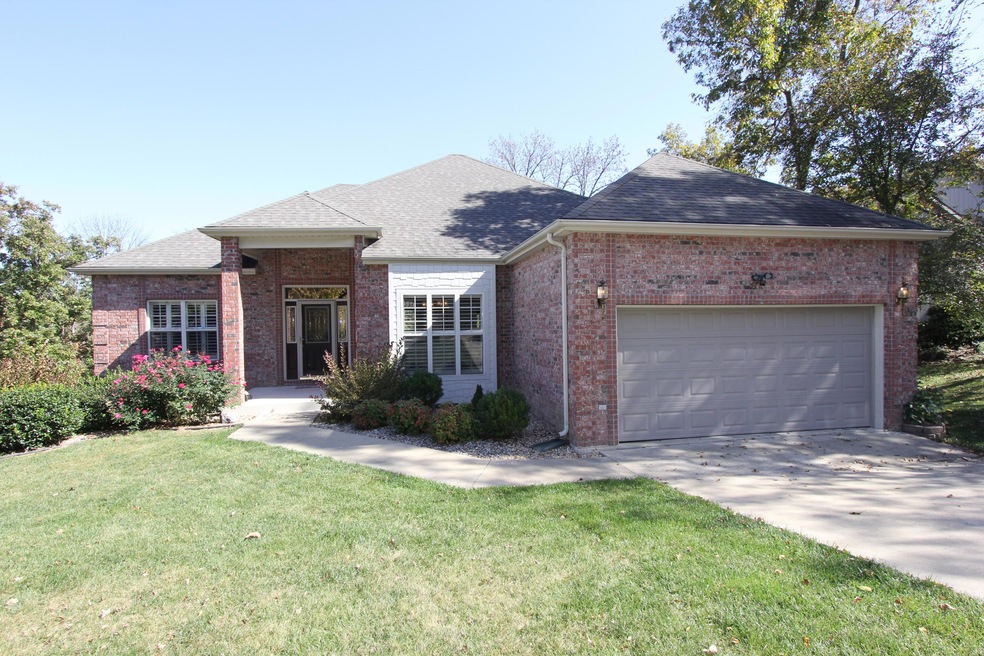 1207 Ledgestone Circle