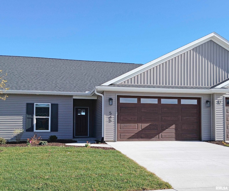 545 N 3rd Ave, Eldridge, IA 52748 - photo 1