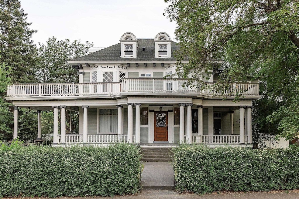 2025 W 4th Ave, Spokane, WA 99201 - photo 1