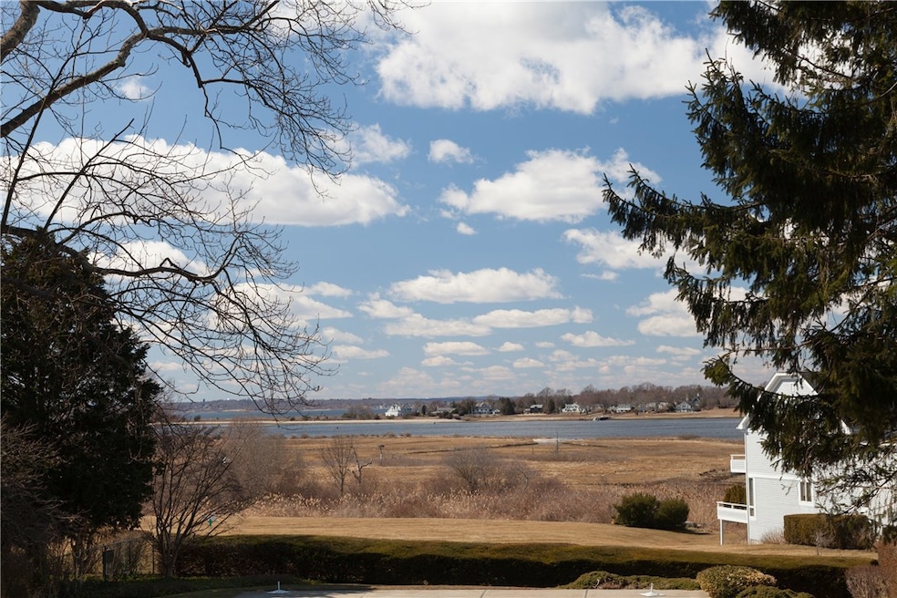 45 Bagy Wrinkle Cove, Warren, RI 02885 - photo 1