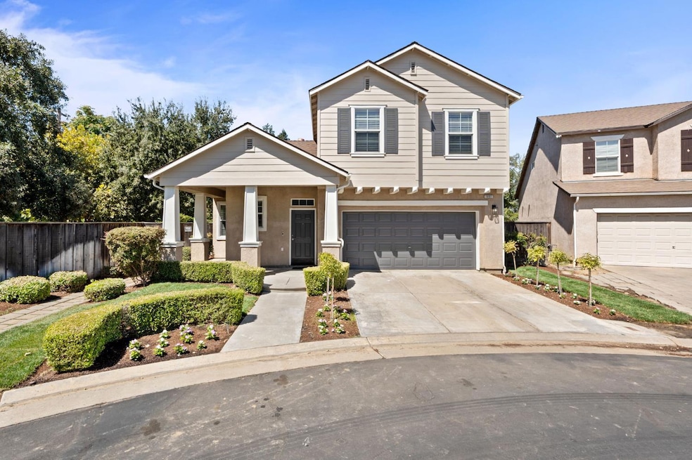 1601 Glen Kippen Ln, Clovis, CA 93619 - photo 1