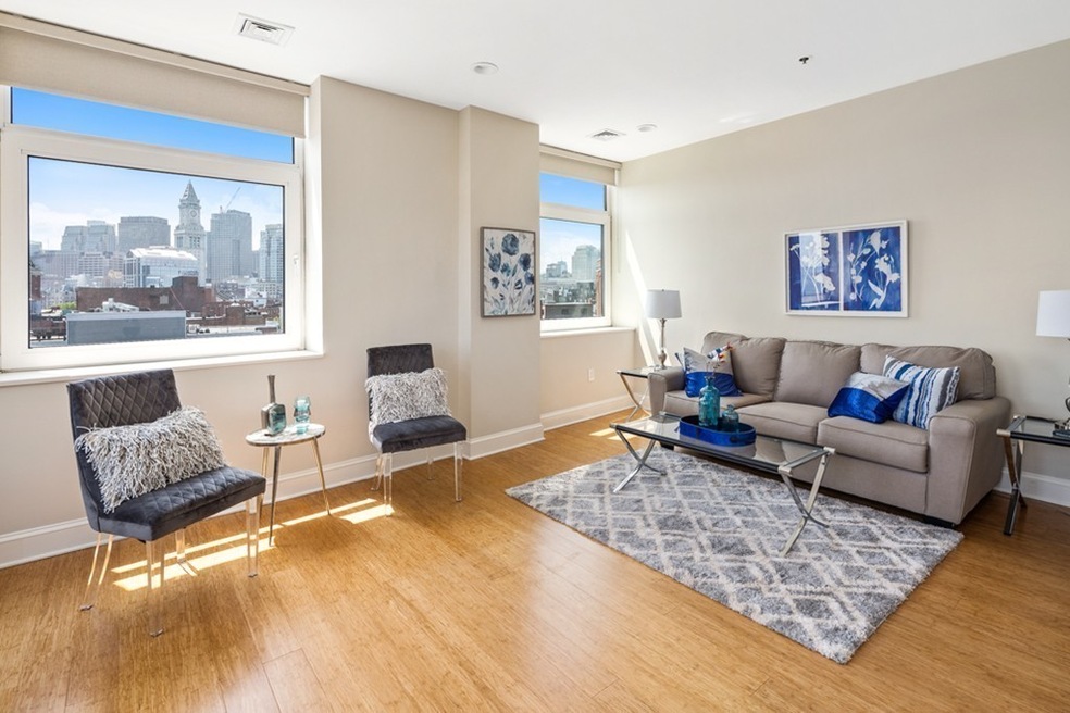 The Mariner Condominiums unit 604, Boston, MA 02109 - photo 1