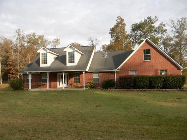 270 Joshua Ln, Lufkin, TX 75904 - photo 1