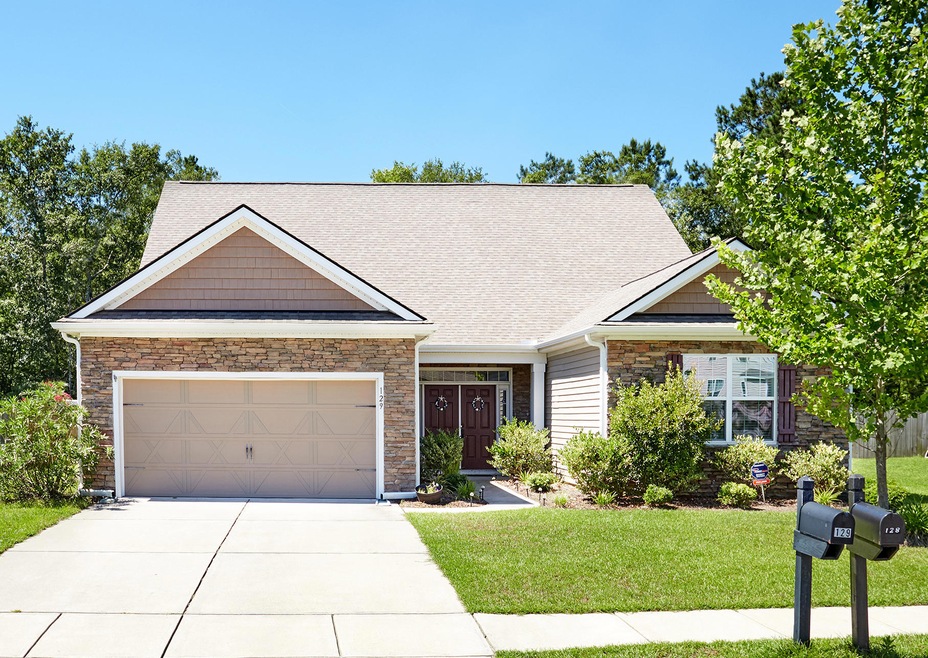 Welcome to 129 Carolina Wren Avenue