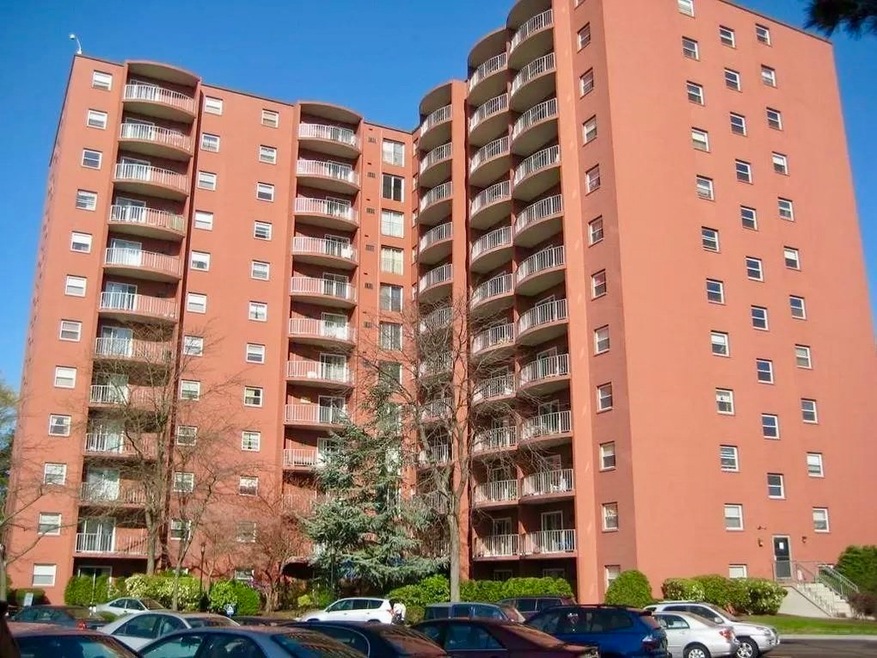 Sagamore Place Condominiums unit 305, Quincy, MA 02171 - photo 1