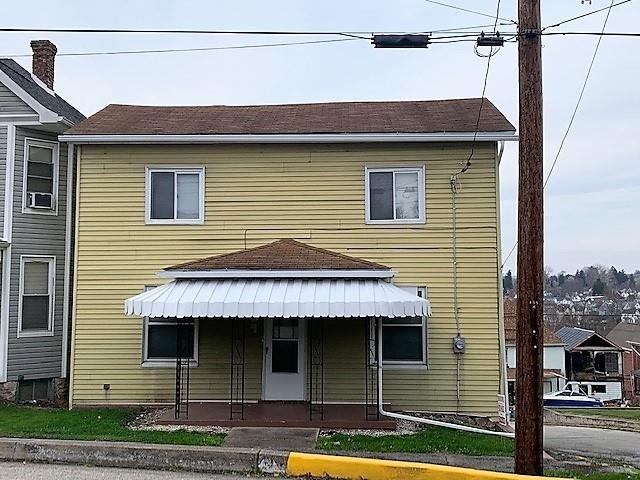 Welcome to 301 Painter Street in Everson