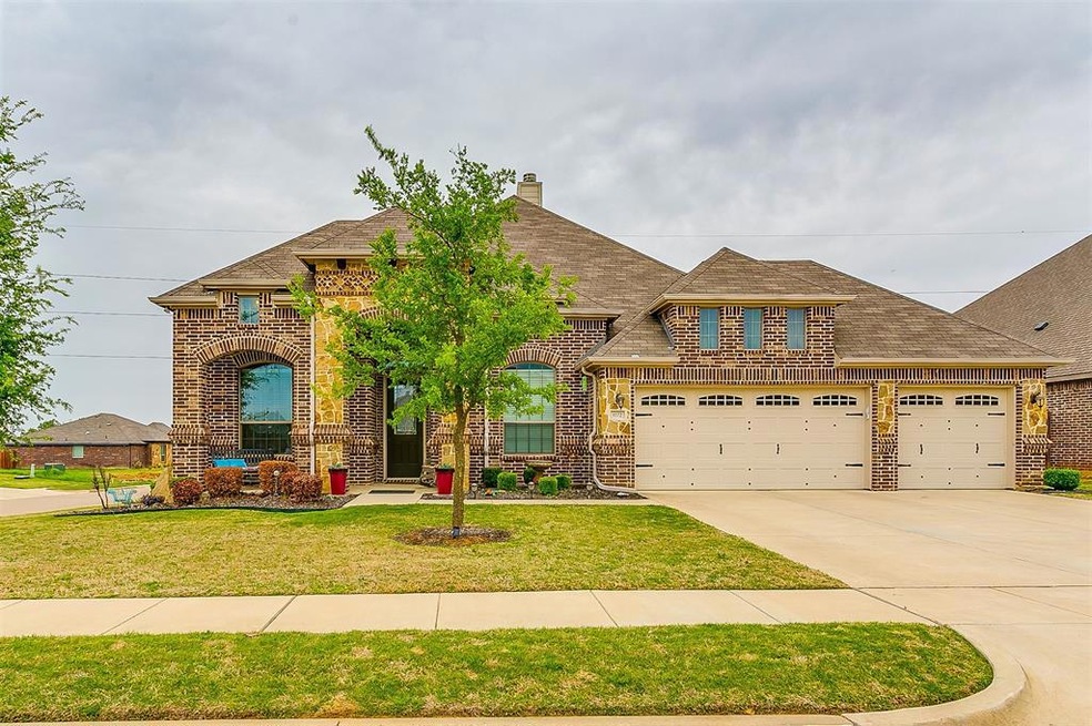 1172 Sapphire Ln, Joshua, TX 76058 - photo 1