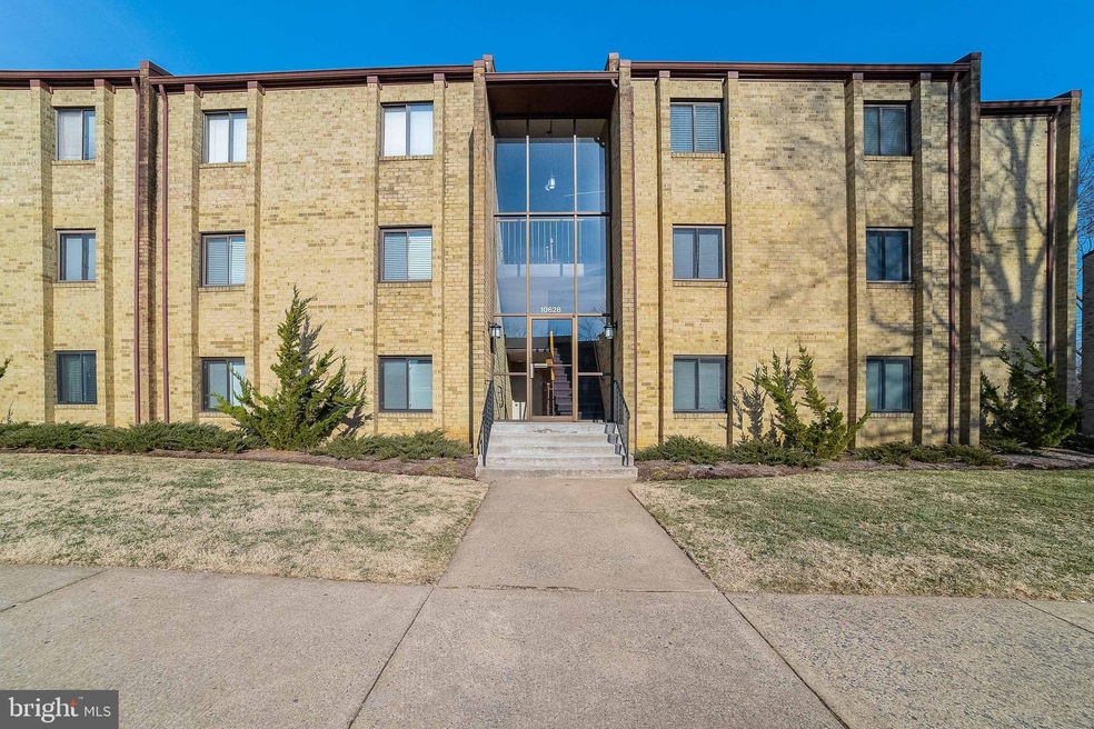 10628 Provincial Dr unit B, Manassas, VA 20109 - photo 1
