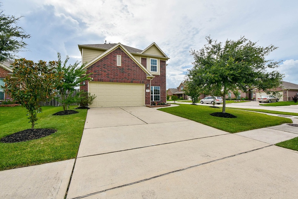 7839 Koloa River Ct, Houston, TX 77040 - photo 1