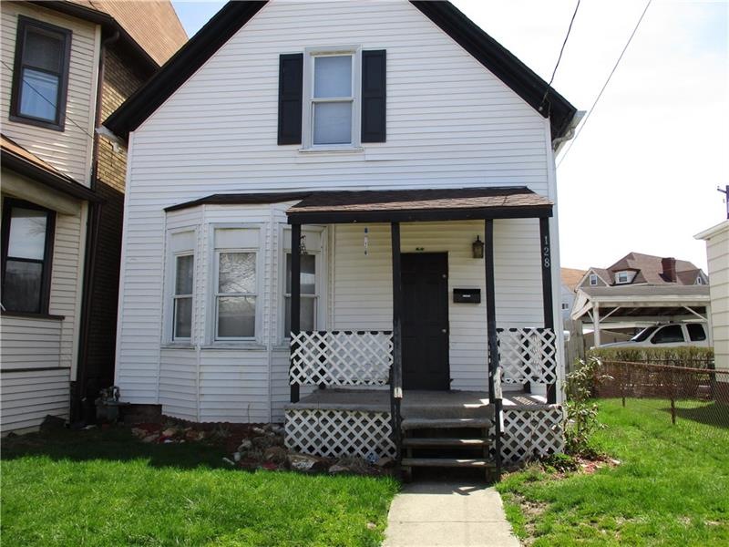FRONT OF THE PROPERTY - HOME HAS BAY WINDOW IN LIV