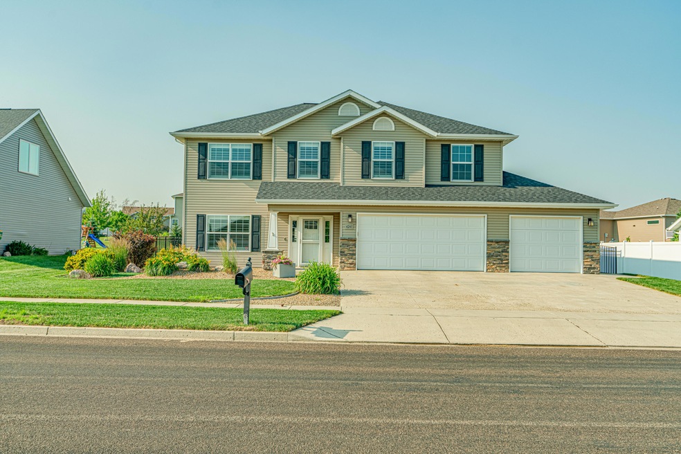 Sold • Co-Listing Agent