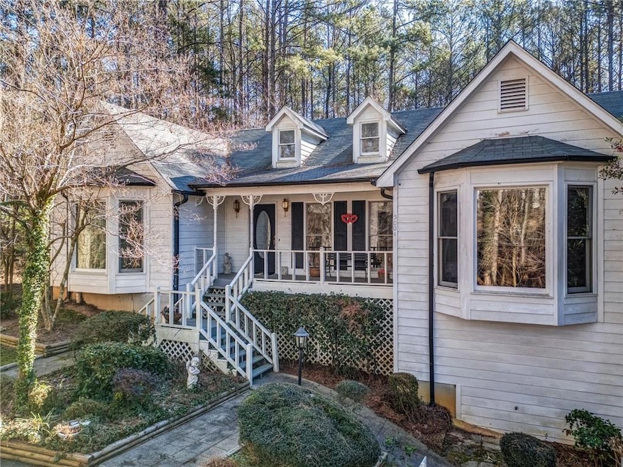 View of front of home featuring a porch