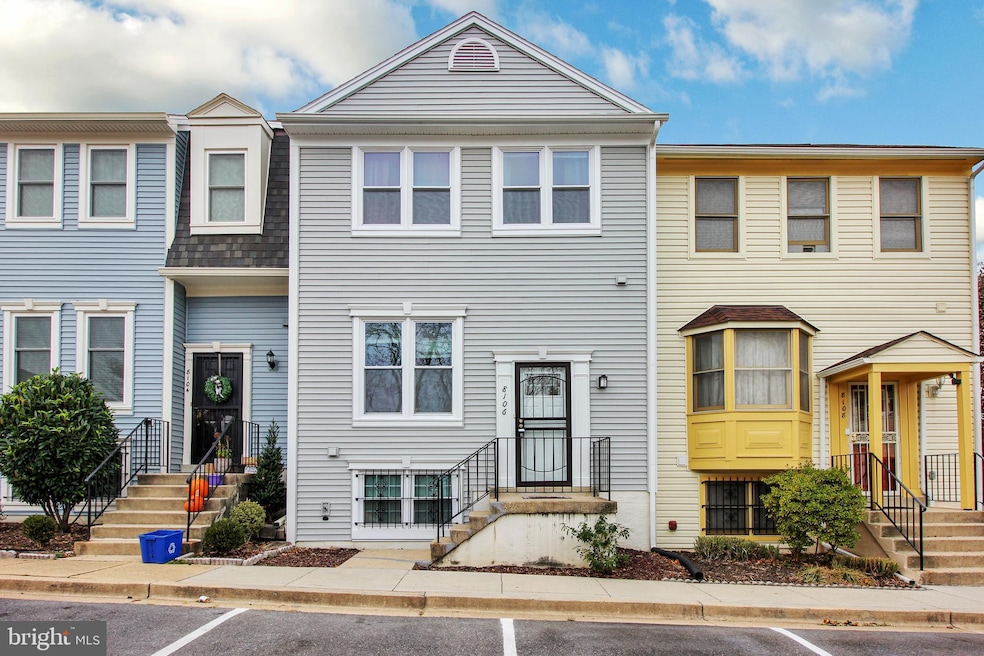 8106 Bonaire Ct, Silver Spring, MD 20910 - photo 1