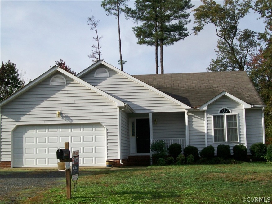 9818 Willow Glen Ct, Henrico, VA 23228 - photo 1