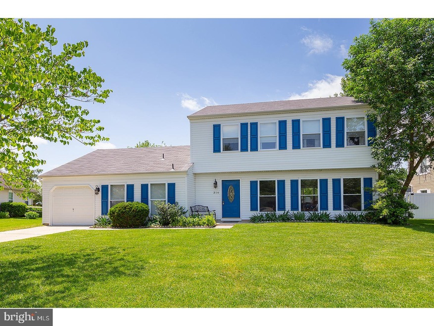 316 Catawba Dr, Swedesboro, NJ 08085 - photo 1