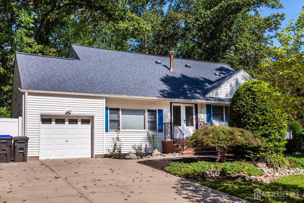 Under Contract $675,000