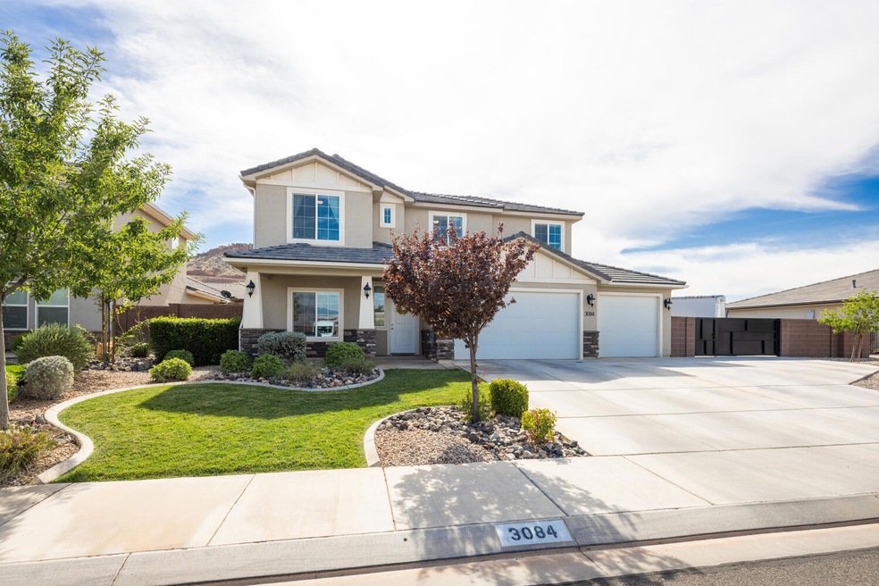 3084 Holly Dr St George UT-large-001-035
