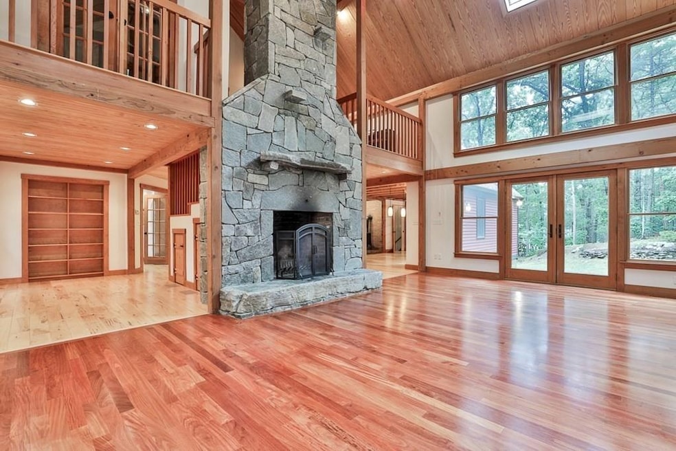 295 Main St, Boxford, MA 01921 - photo 1