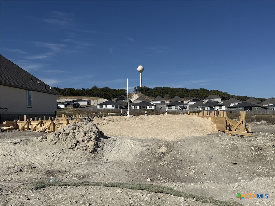 378 Pathfinder Dr, Copperas Cove, TX 76522 - photo 1