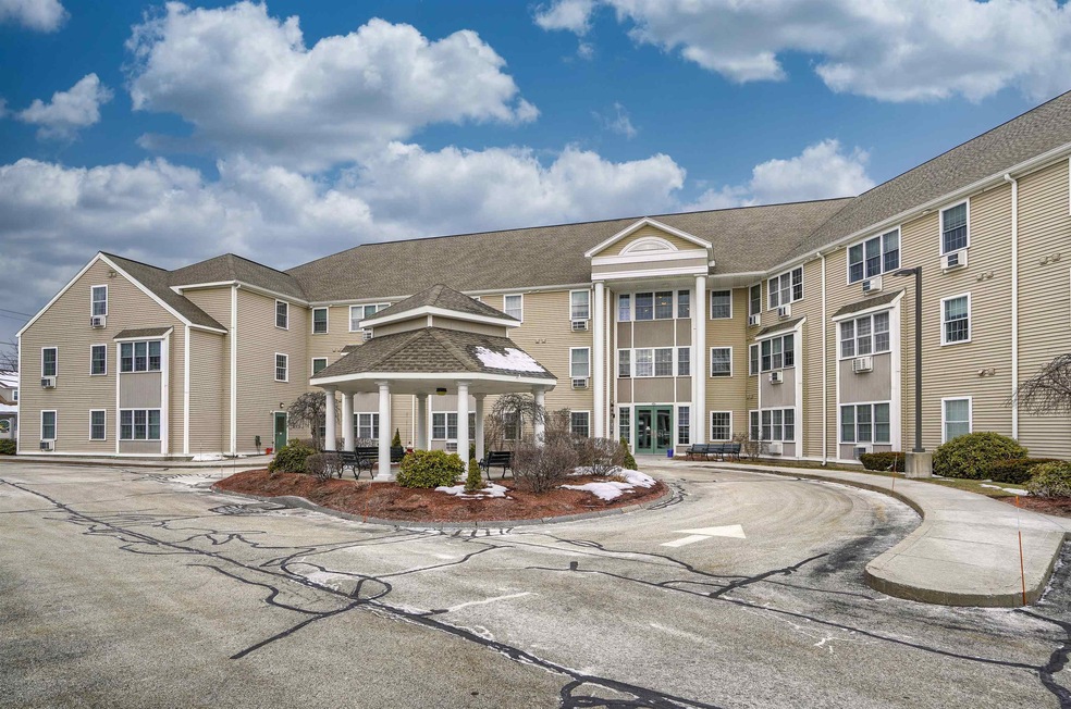 486 Nashua St unit 308, Milford, NH 03055 - photo 1