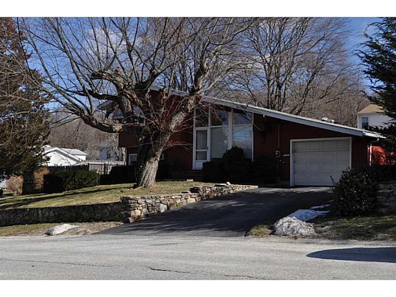 168 Madeleine Ave, Woonsocket, RI 02895 - photo 1