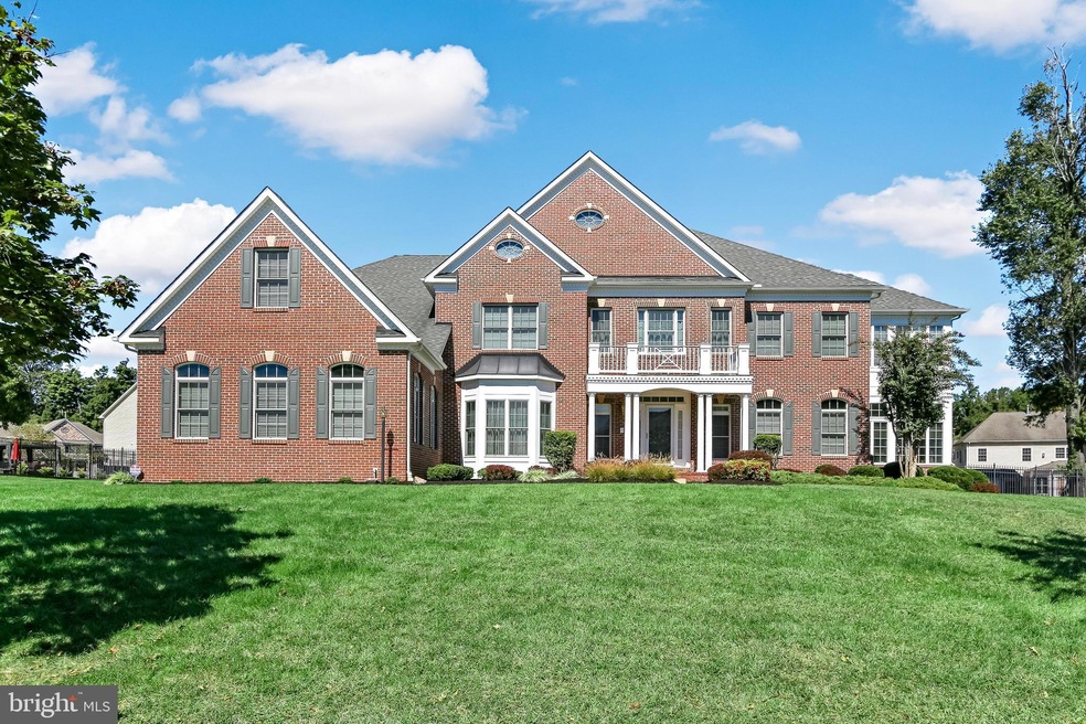 Sold $1,175,000 • Co-Listing Agent