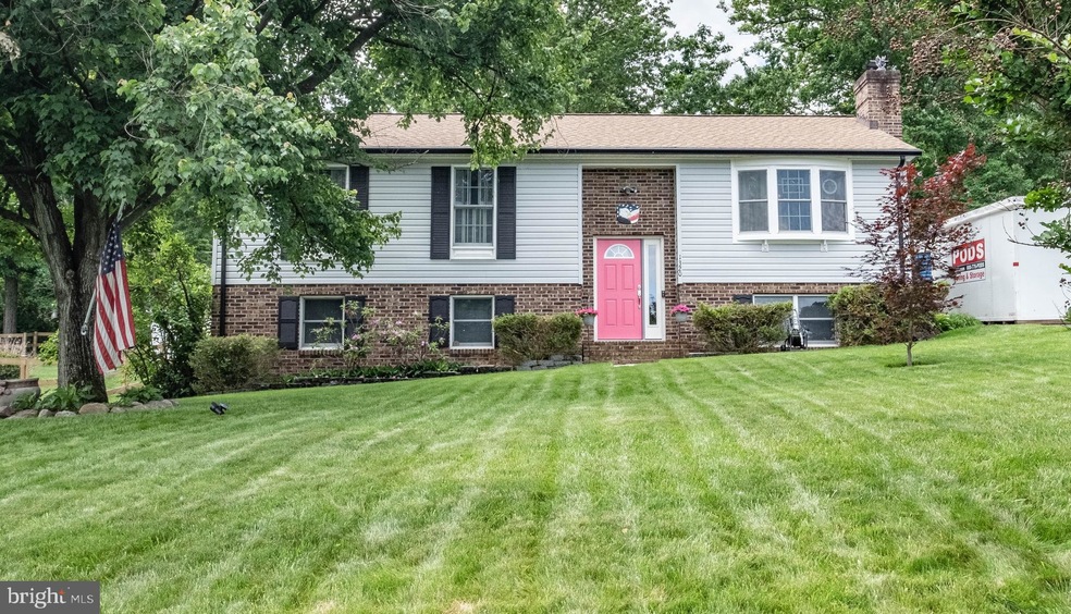 1320 Baron Place, Front Royal, VA 22630 - photo 1