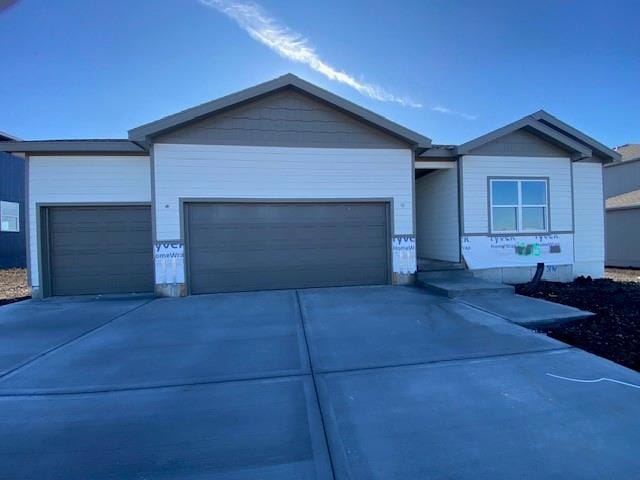 18615 W 193rd St, Spring Hill, KS 66083 - photo 1