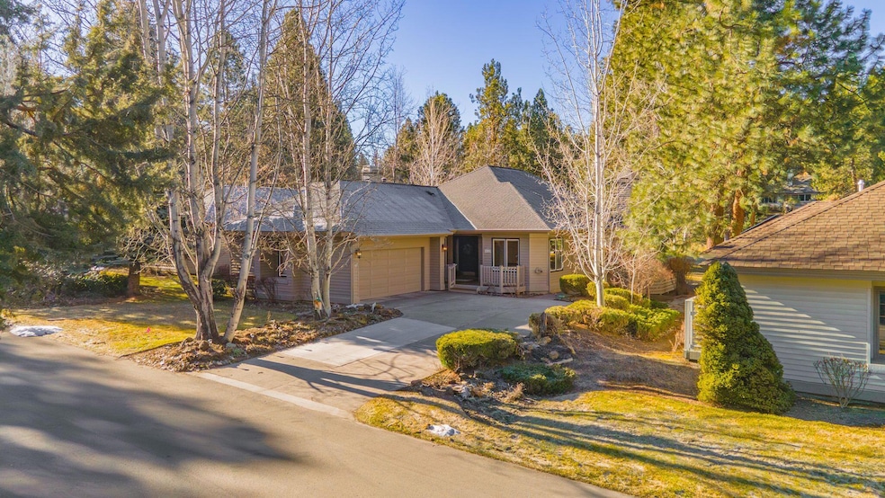 60743 Breckenridge, Bend, OR 97702 - photo 1