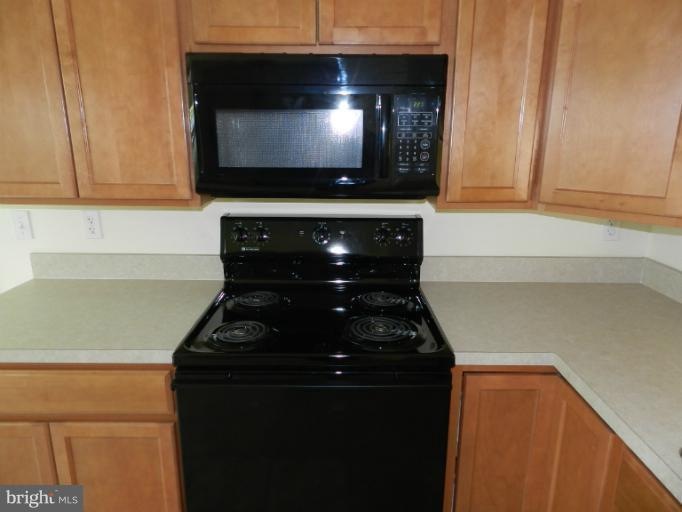 121 Laburnum Rd, Edgewood, MD 21040 - photo 1