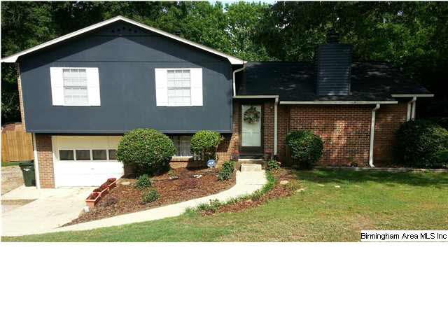 532 20th Ct NE, Center Point, AL 35215 - photo 1