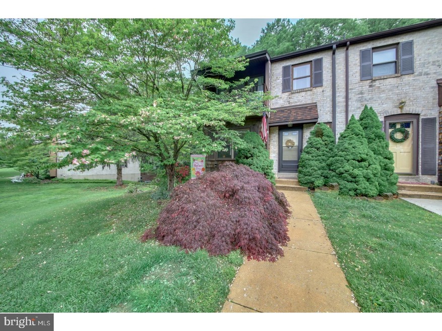 135 Bishop Dr, Aston, PA 19014 - photo 1