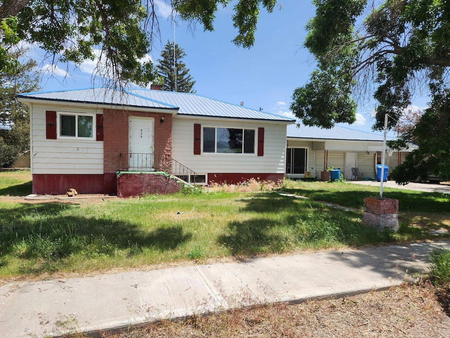 For Sale $255,000 • Co-Listing Agent