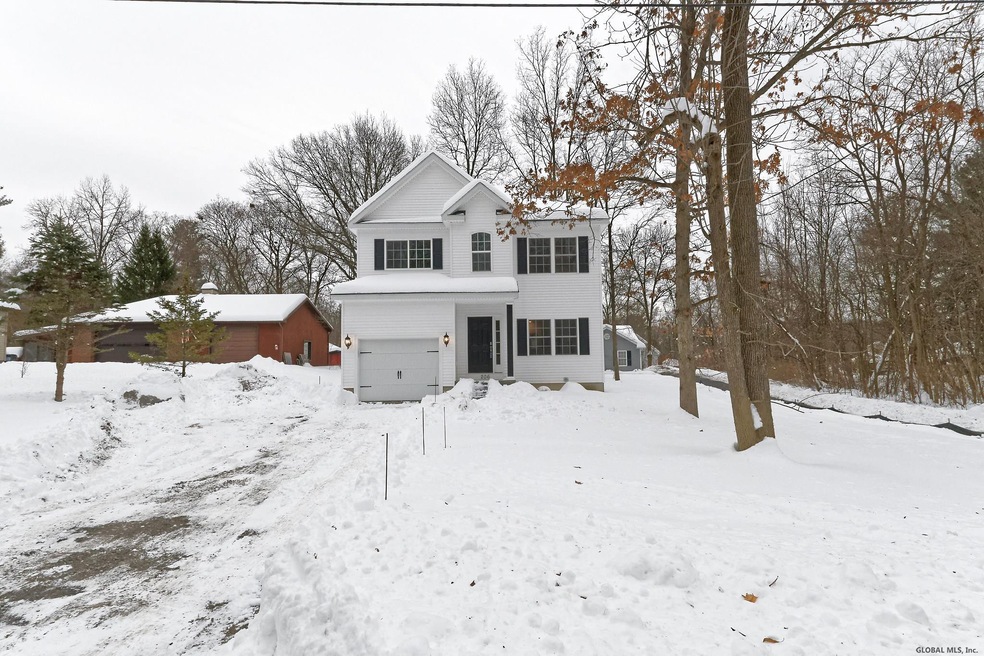206 Fairfax Ave, Schenectady, NY 12304 - photo 1