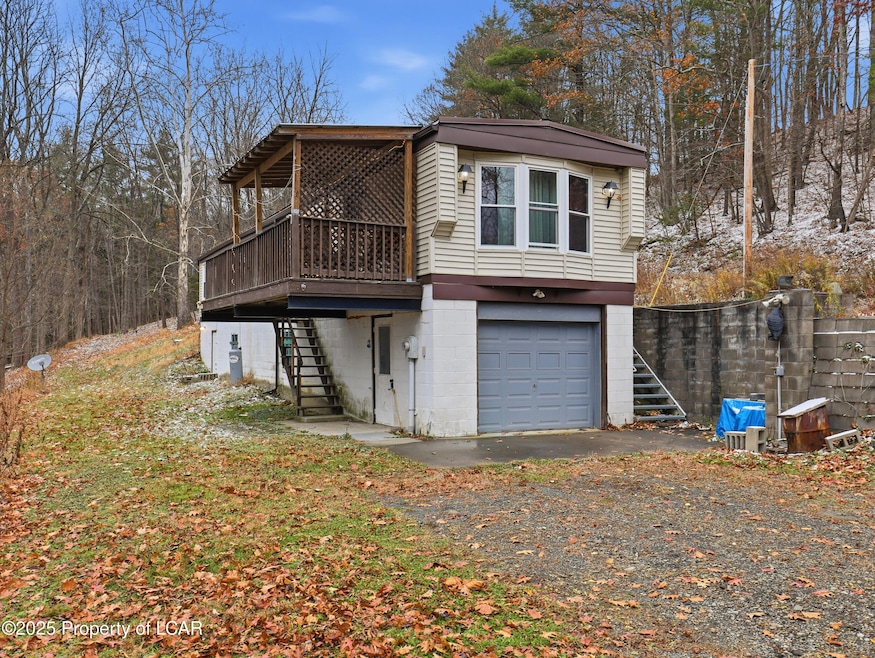 479 Quicks Bend Rd, Sugar Run, PA 18846 - photo 1