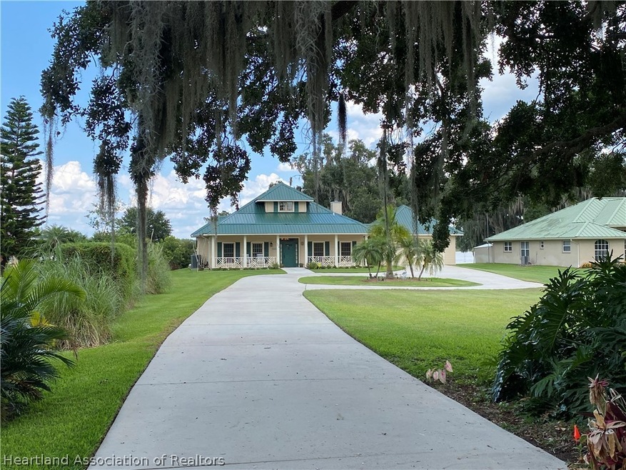 104 Huntley Ct, Lake Placid, FL 33852 - photo 1