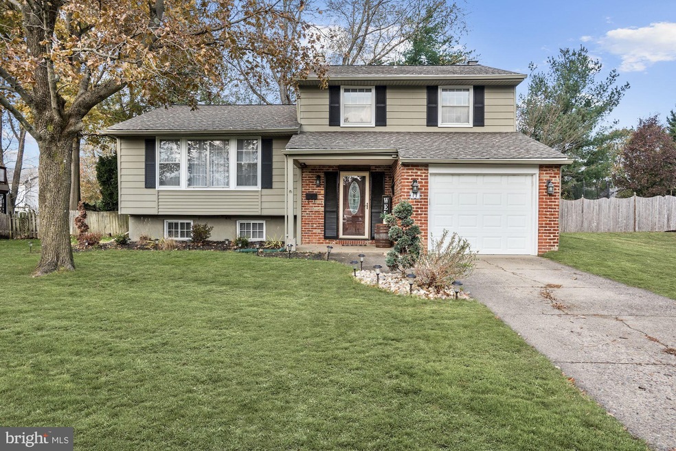 17 Papermill Rd, Cherry Hill, NJ 08003 - photo 1