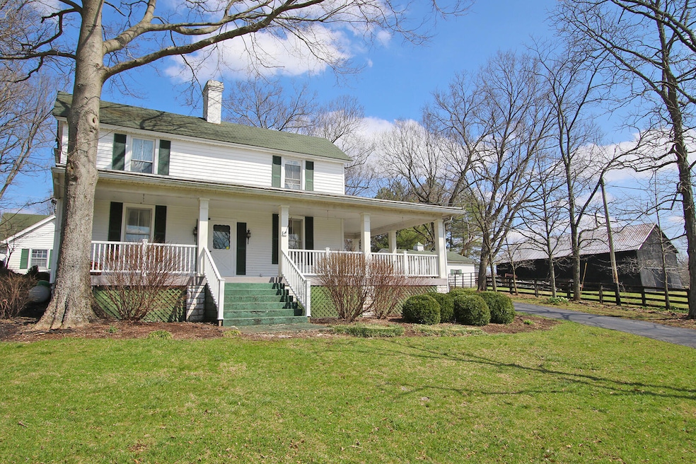 8516 Troy Pike, Versailles, KY 40383 - photo 1