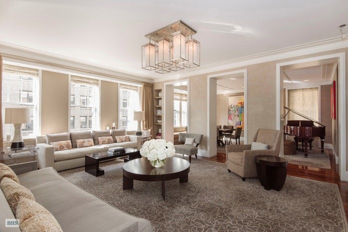 45 E 82nd St unit 6W, New York, NY 10028 - photo 1