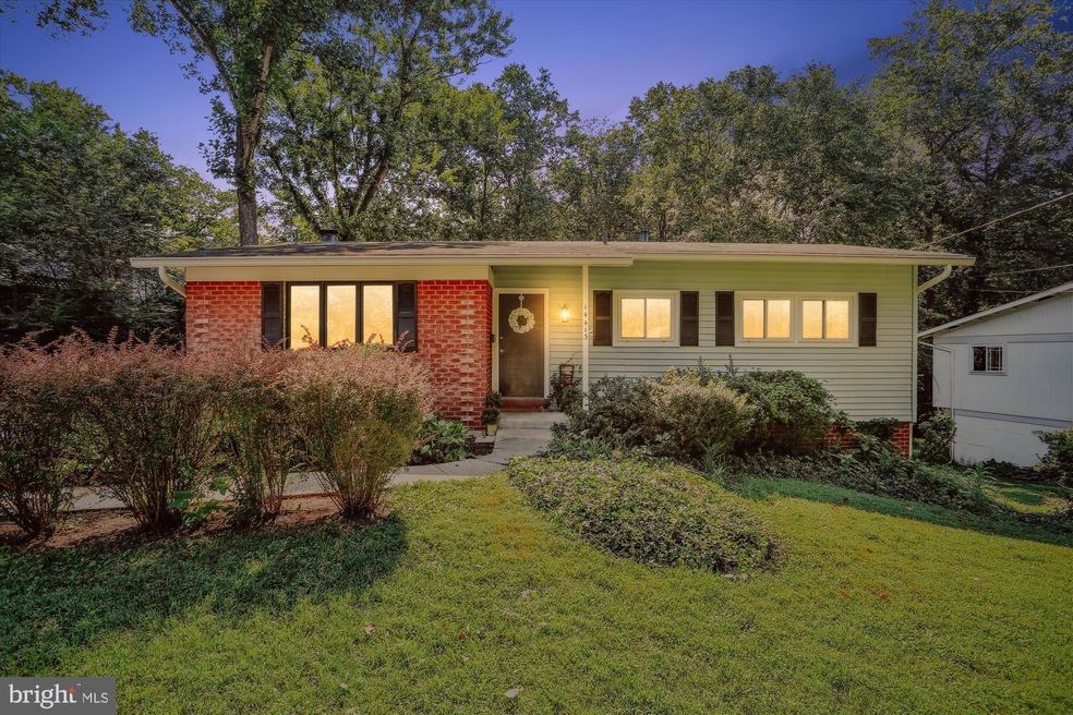 14413 Briarwood Terrace, Rockville, MD 20853 - photo 1