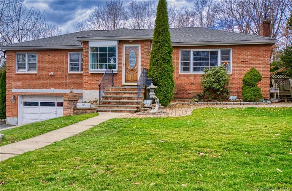 297 Griswold Rd, Wethersfield, CT 06109 - photo 1