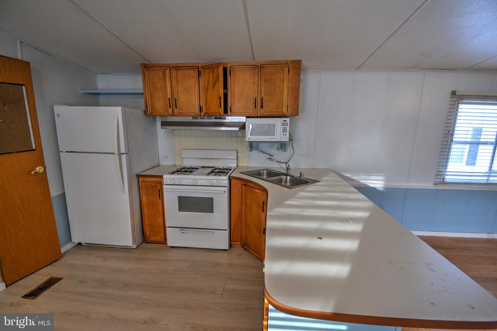 198 Boones Dr, Lothian, MD 20711 - photo 1