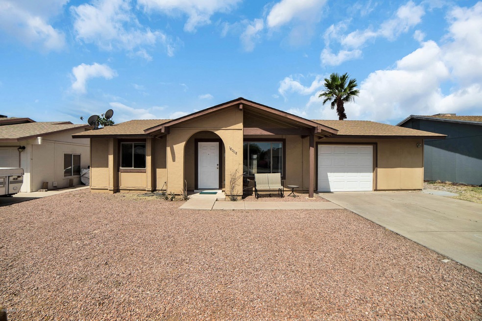 Cute Curb Appeal