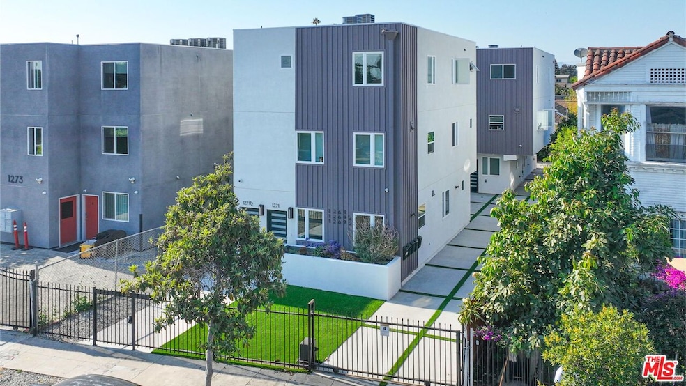 1269 W 36th St, Los Angeles, CA 90007 - photo 1