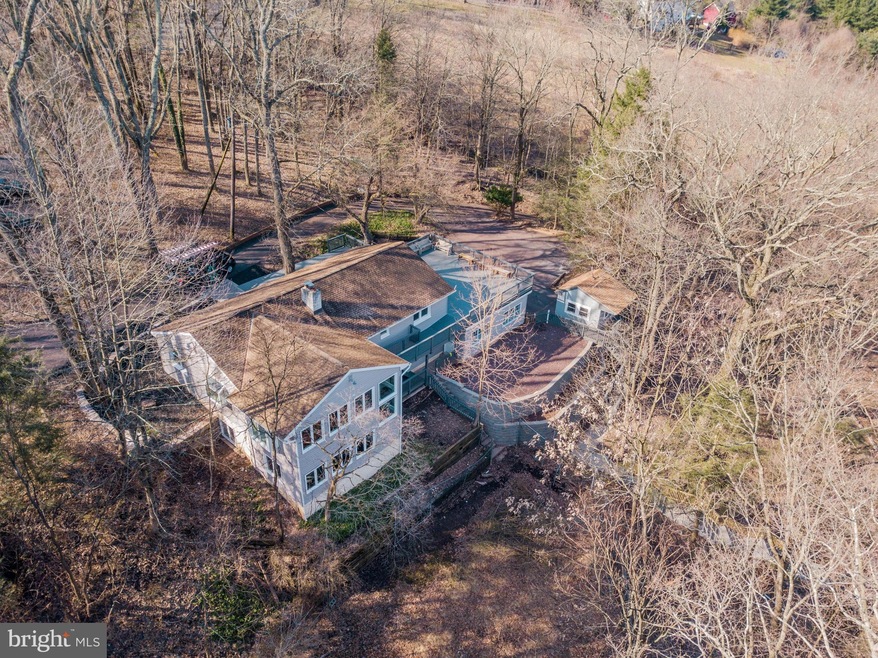 619 Bergeys Mill Rd, Schwenksville, PA 19473 - photo 1