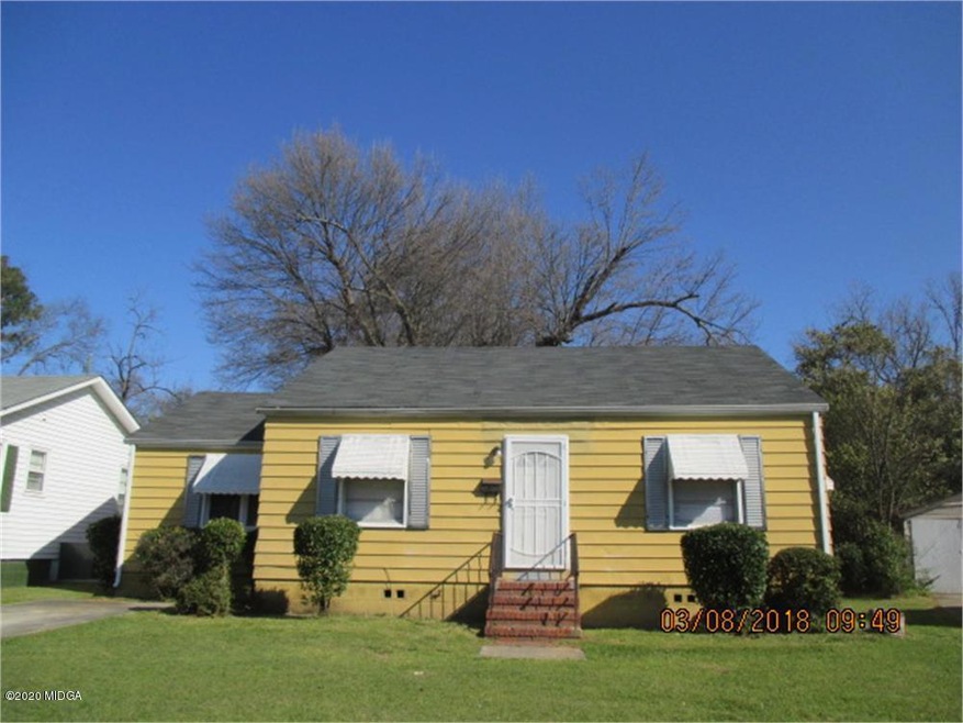 517 Lynmore Circle