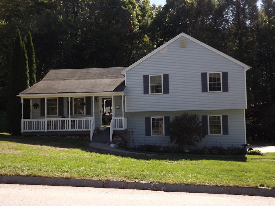 Fantastic 3 Bedroom, 2 Bath Tri-Level with Farmers