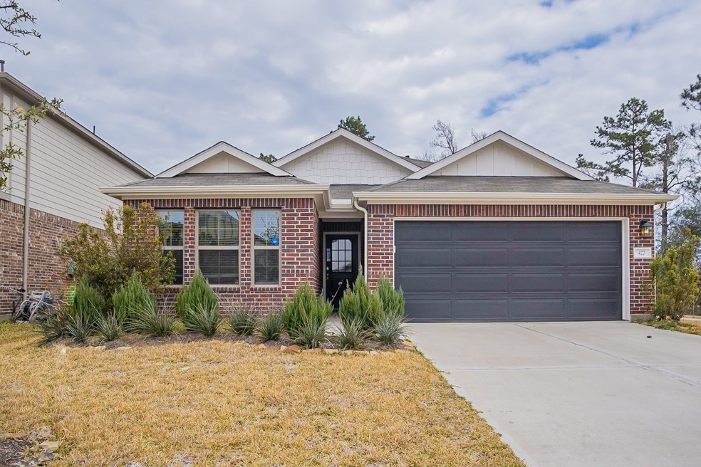 422 Camas Creek Ln, Magnolia, TX 77354 - photo 1